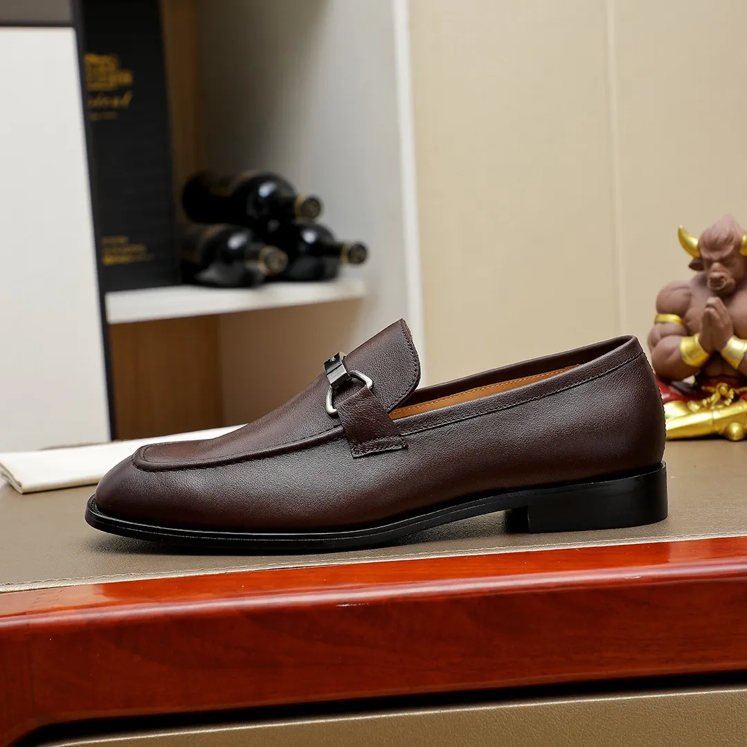 Men's shoes💰460🕷🕷[Ferragamo] Ferragamo's top men's business leather shoes💯Original copy of the official website, the upper is made of imported official website 1:1 material🍁Italian imported cowhide🇮🇹Imported cowhide lining. It’s definitely not made with ordinary craftsmanship, it’s the model used by celebrities! The factory’s craftsmanship is designed to create the most perfect shoes for trendy men! Colors available! Code number 38-44 (45.46 customized)......